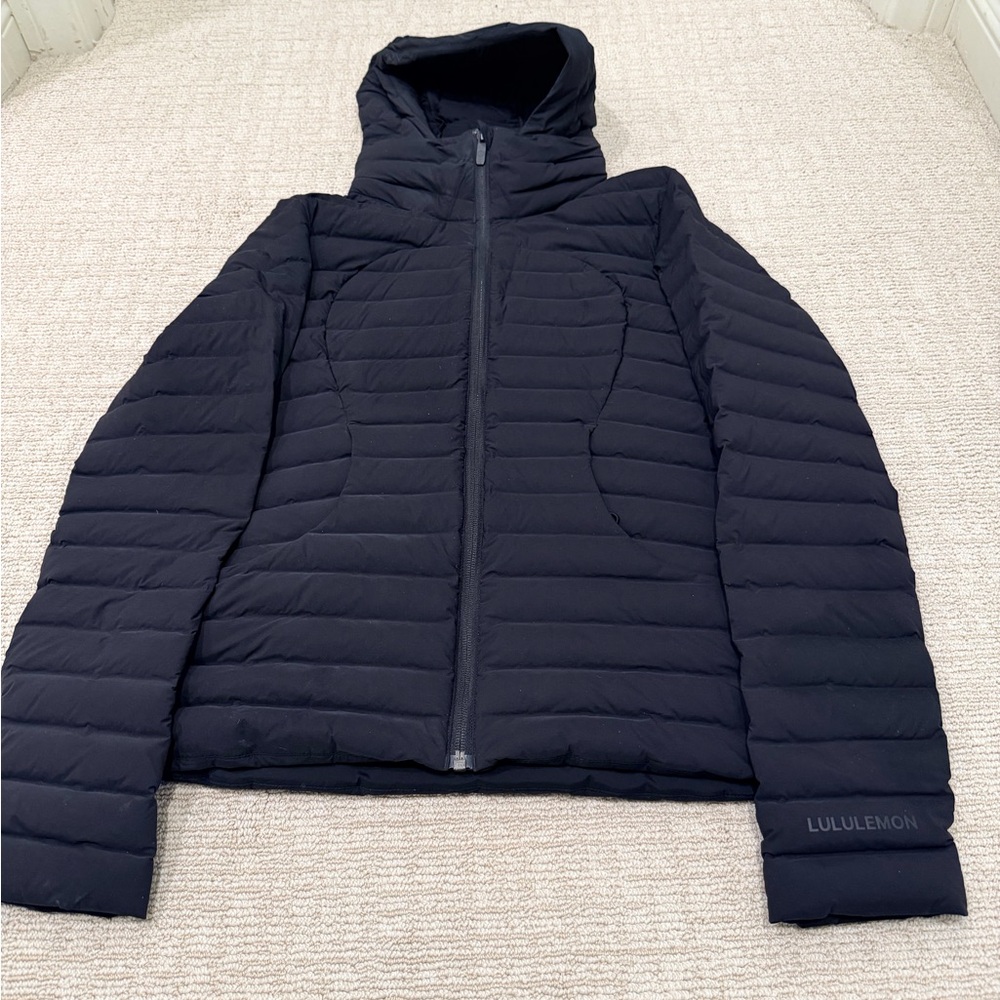 lululemon athletica Women's Black ‘Pack it Down” Puffer Jacket - Rarely worn.